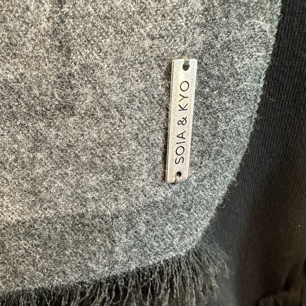 Soia & Kyo Scarf Shawl Plaid Checker Fall Winter Gray Black Pink Soft Cozy - Picture 4 of 12